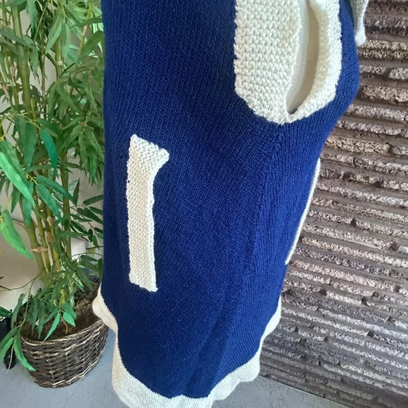 Vintage 70s Handmade Knit Blue and Cream Collared Poncho Cape - Picture 4 of 6